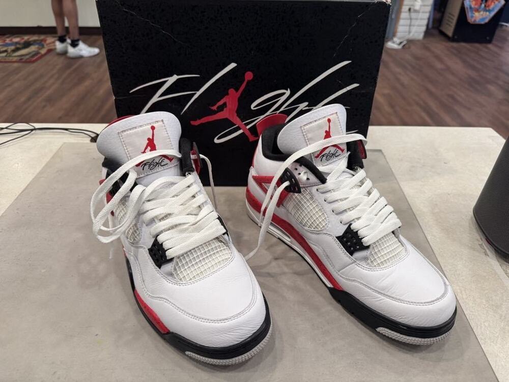 Nike Air Jordan 4 RETRO Size 10.5 LS(341908)